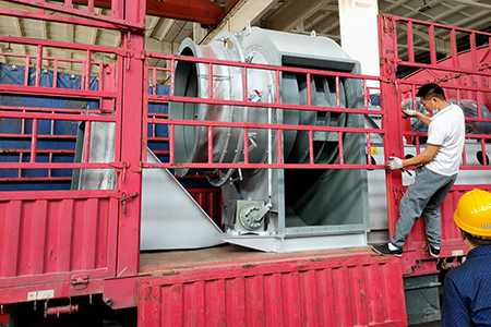 Le ventilateur de suppression de la poussière personnalisé par le client tibétain a été expédié en douceur